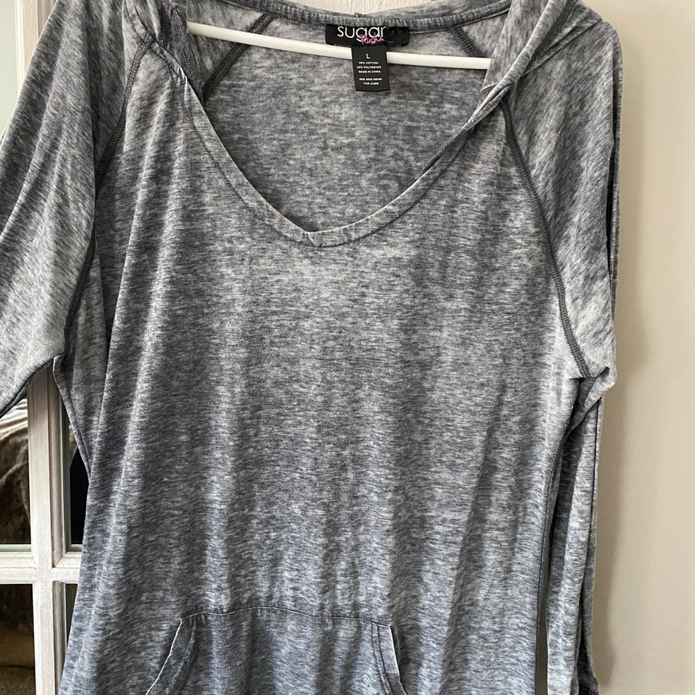 Long sleeve light weight shirt with hood